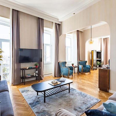 Historical Flat With A Lovely Sea View In Beyoglu Istanbul Eksteriør bilde